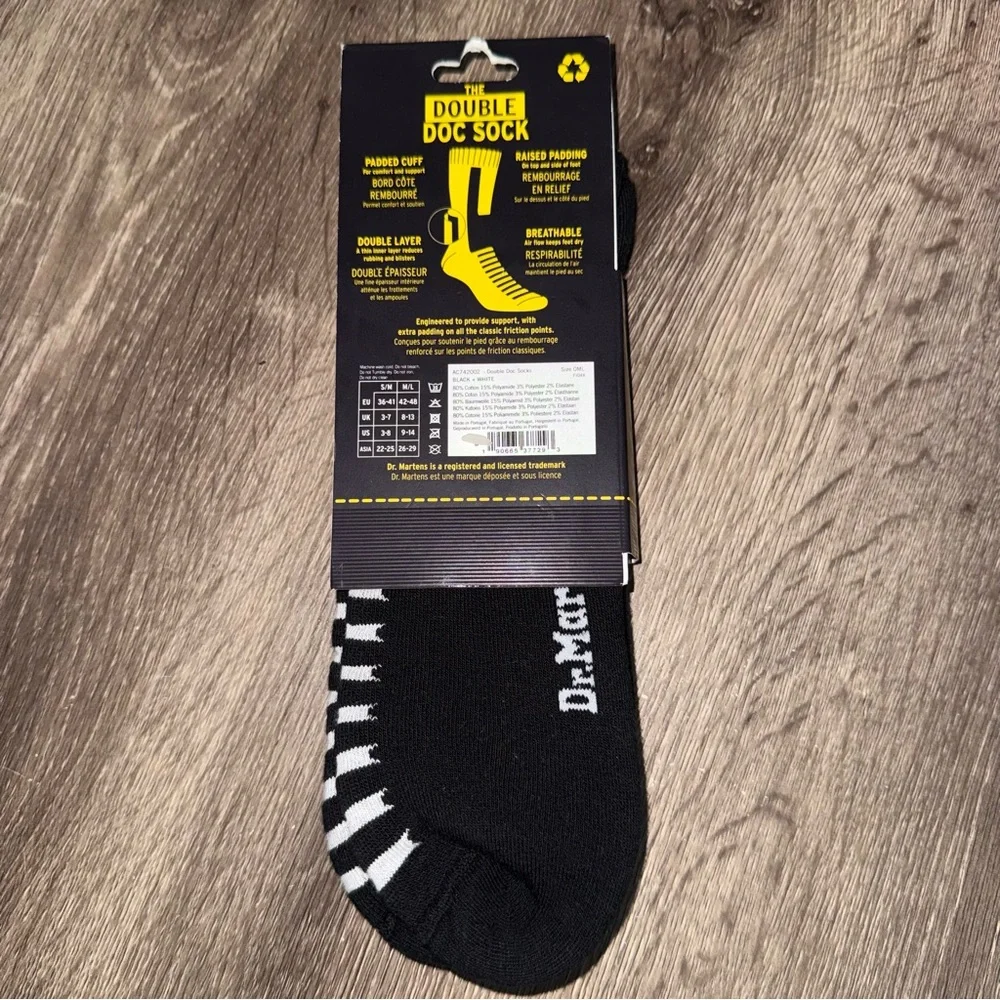 🆕 Dr. Martens Double Doc Socks Black White M/L Boot Socks